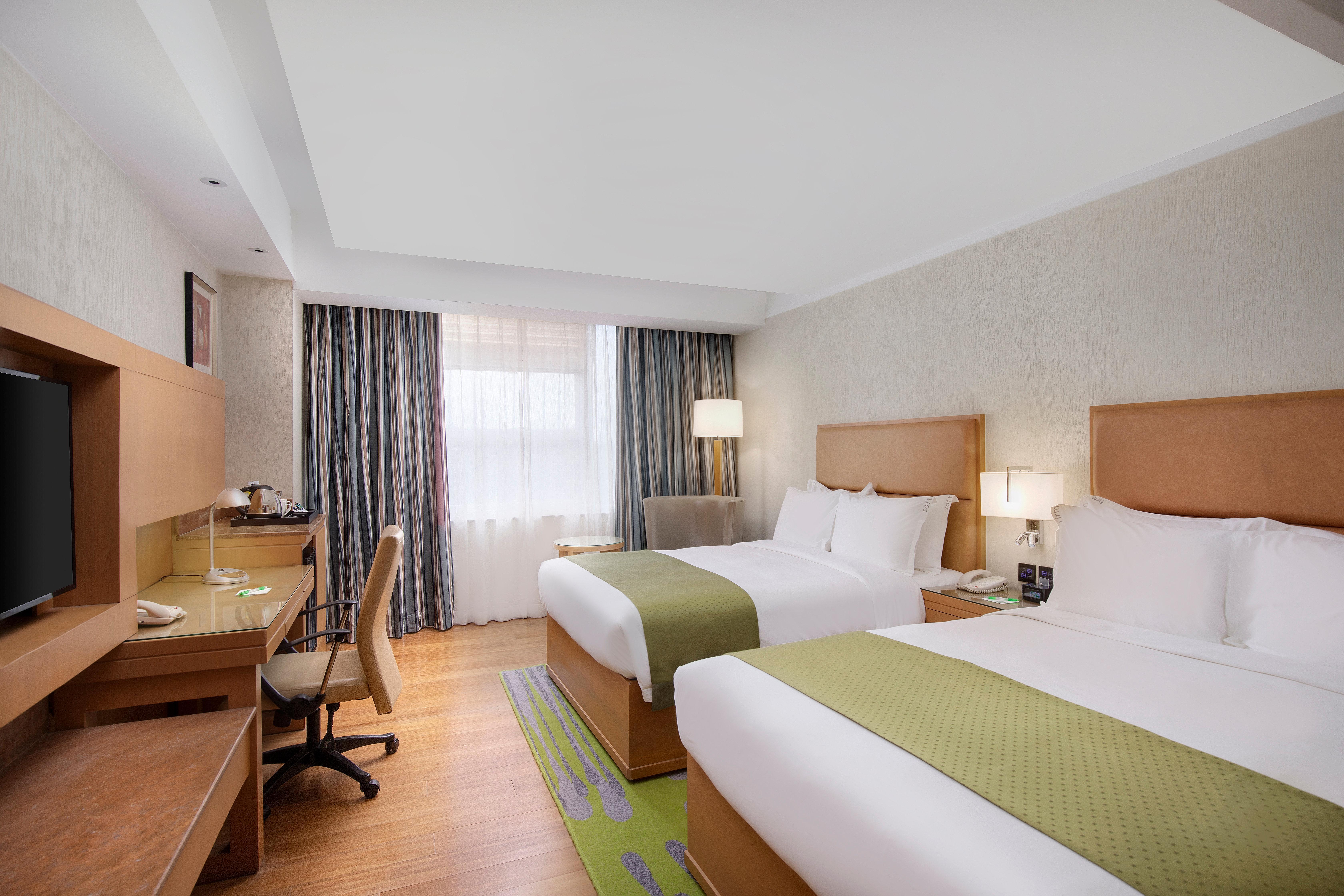 Holiday Inn Baguio City Centre, An Ihg Hotel Exterior photo