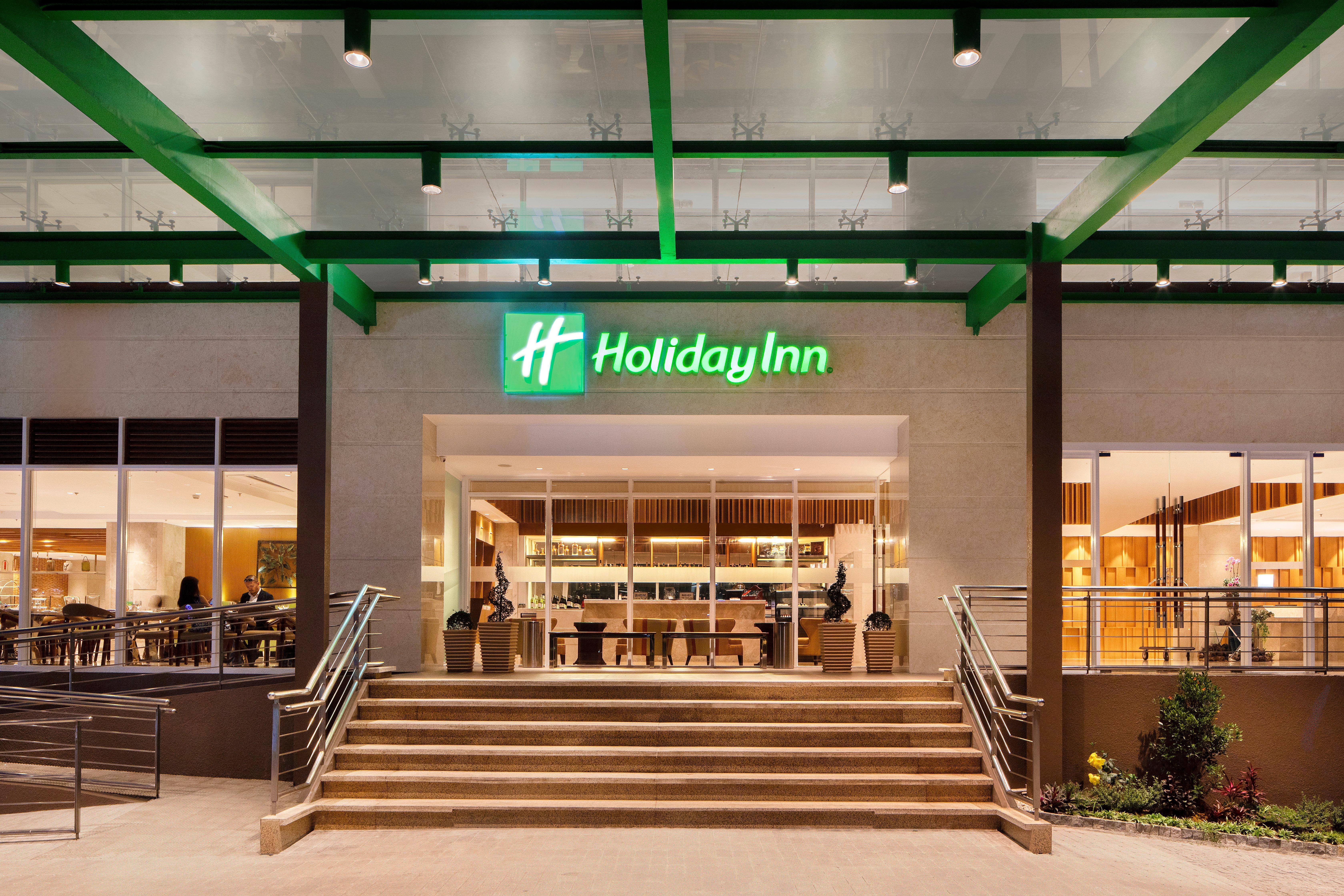 Holiday Inn Baguio City Centre, An Ihg Hotel Exterior photo